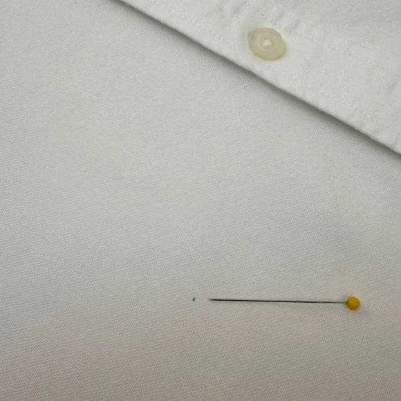 Old Navy Men's Regular Fit Oxford Shirt Stretch White, Long Sleeve, XL - Picture 11 of 14